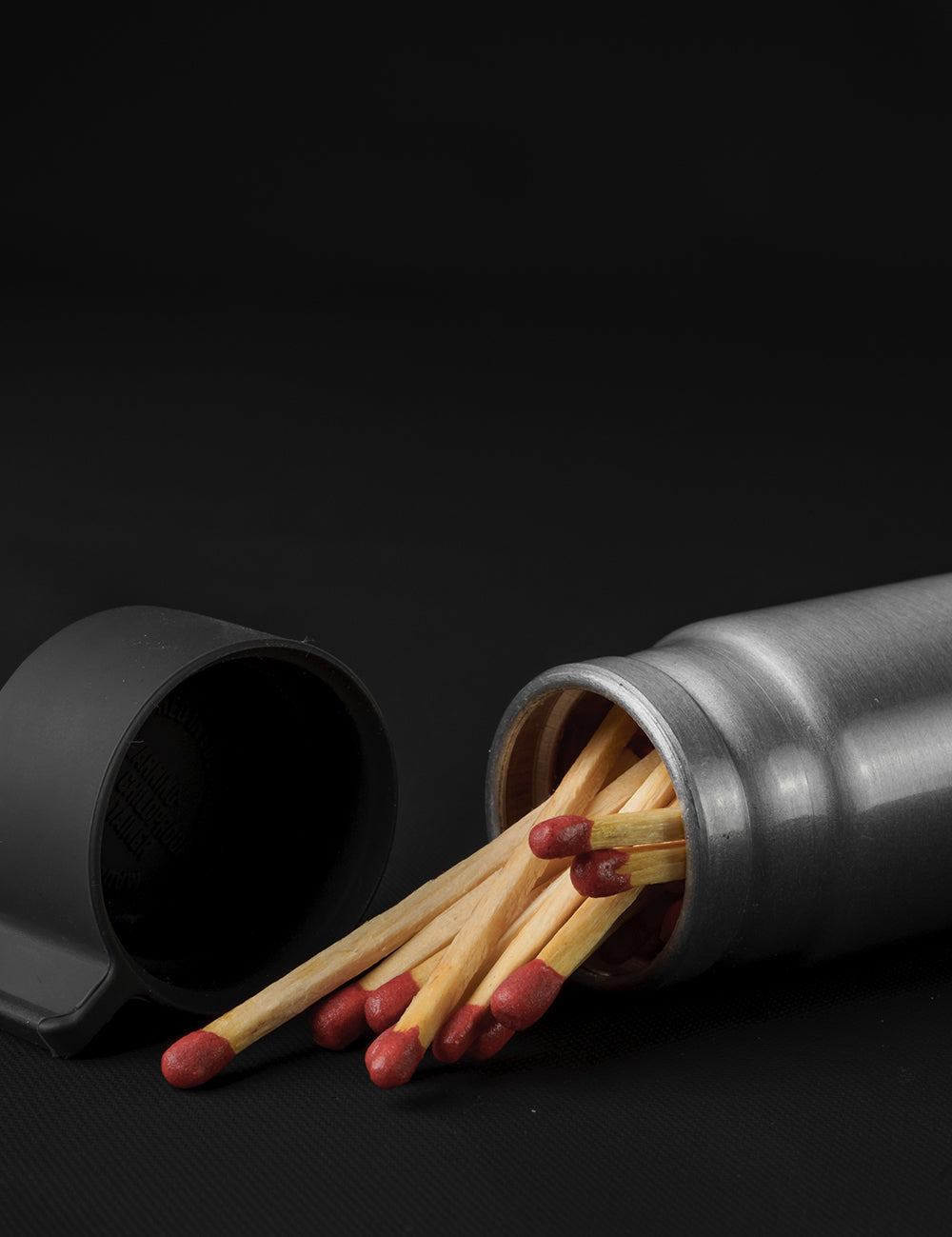 40mlCanister_MultiBanger_VideoStill_1000x1300_5b09c0fc-bf5b-494b-a02c-a90365ee3f44.jpg