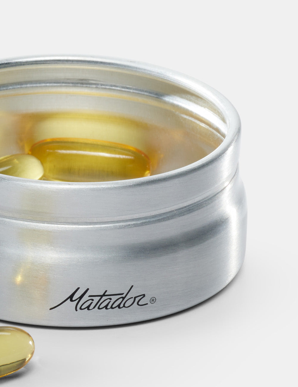 MATCANL1001G_Matador_Cansiter100ml_MB2.jpg