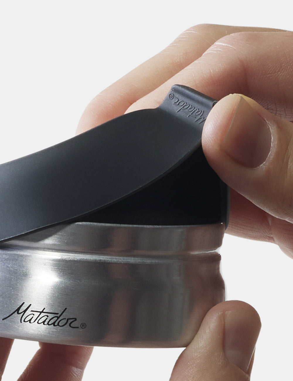 MATCANL1001G_Matador_Cansiter100ml_MB3.jpg