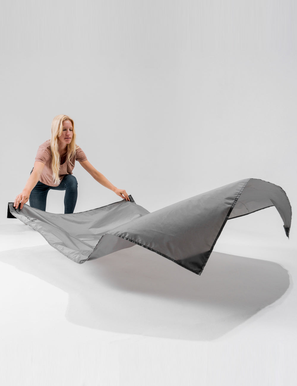 MATL5001BK_Matador_PocketBlanket_MB1.jpg