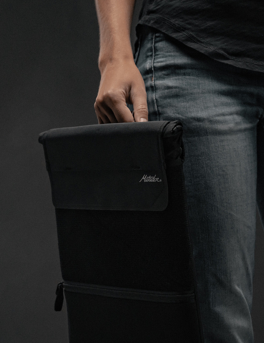 MATLBL001BK_Matador_LaptopBaselayer_MB6.jpg