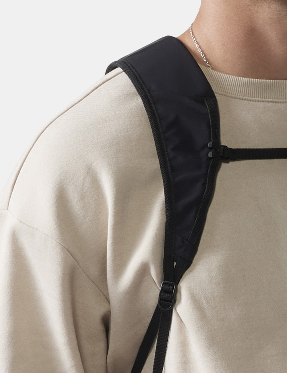 MATOG2DP01BK_Matador_RefractionBackpack_MB6.jpg